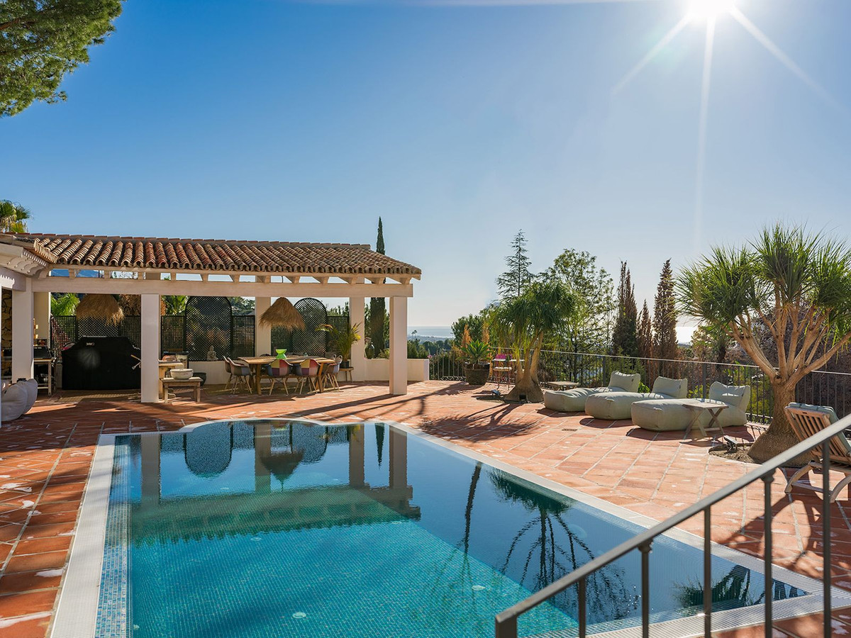Se vende Villa - Chalet de 4 dormitorios en Costa Del Sol, Málaga, España