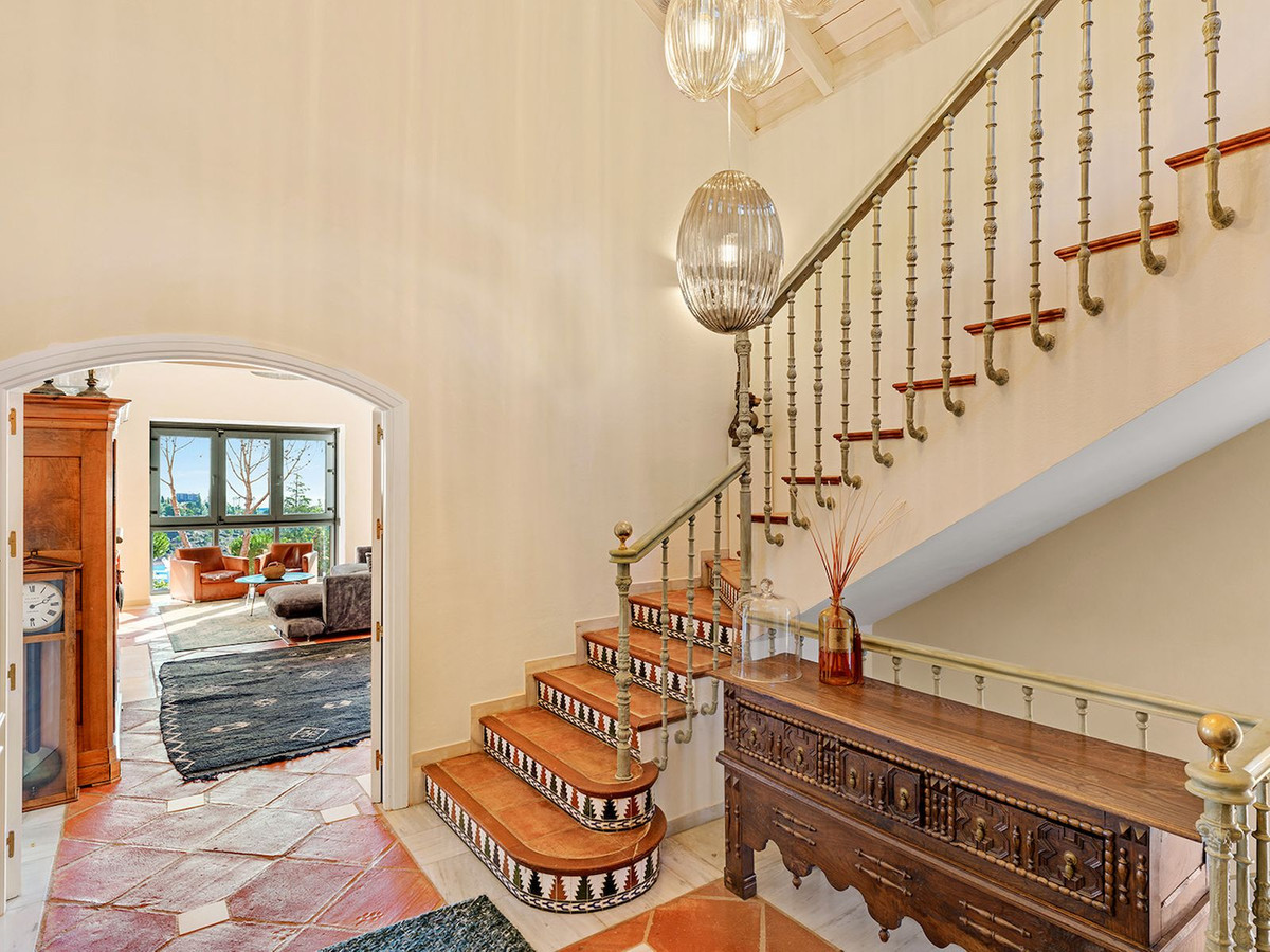 Se vende Villa - Chalet de 4 dormitorios en Costa Del Sol, Málaga, España