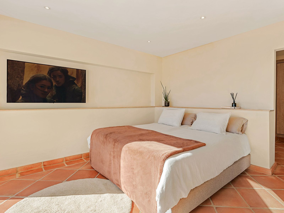 Se vende Villa - Chalet de 4 dormitorios en Costa Del Sol, Málaga, España