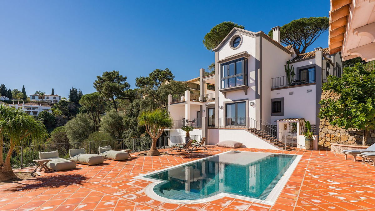Se vende Villa - Chalet de 4 dormitorios en Costa Del Sol, Málaga, España
