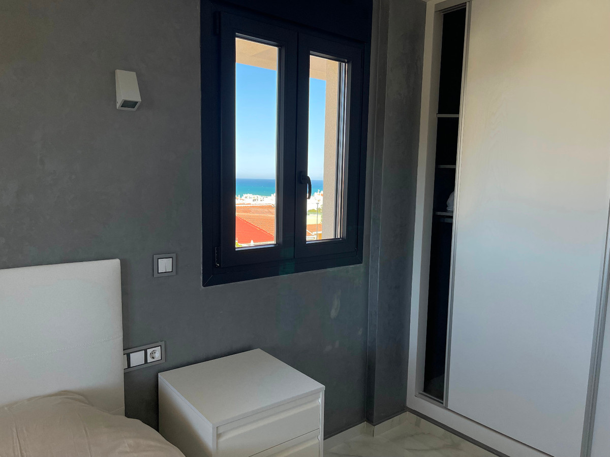 Se vende Villa - Chalet de 5 dormitorios en Costa Blanca, Alicante, España