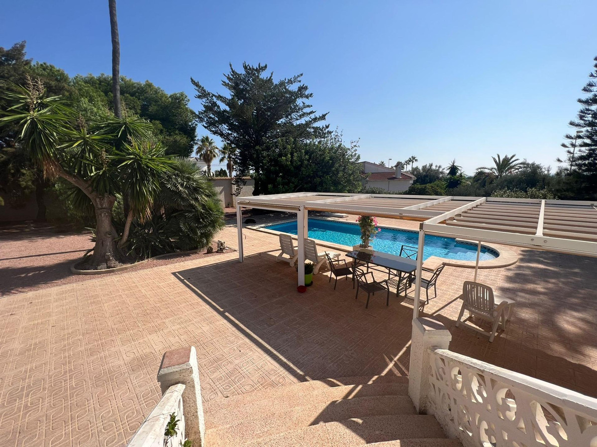Se vende Bungalow de 3 dormitorios en Costa Blanca, Alicante, España