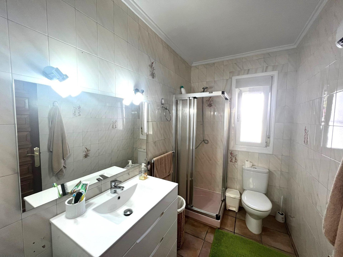 Se vende Bungalow de 3 dormitorios en Costa Blanca, Alicante, España