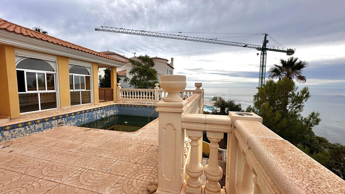 5 Bed Townhouse for sale in Altea Costa Blanca, Alicante, Spain