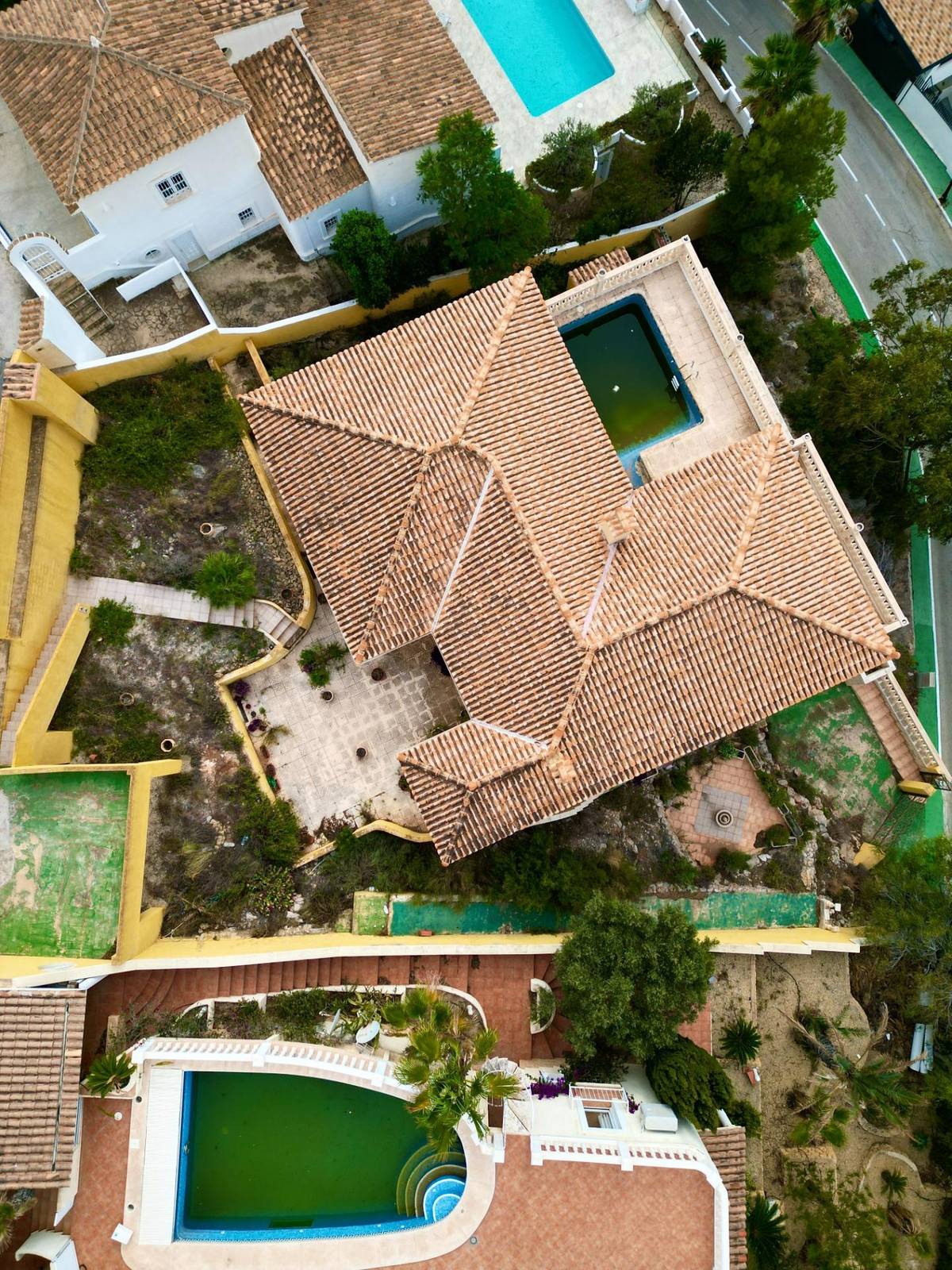 5 Bed Townhouse for sale in Altea Costa Blanca, Alicante, Spain