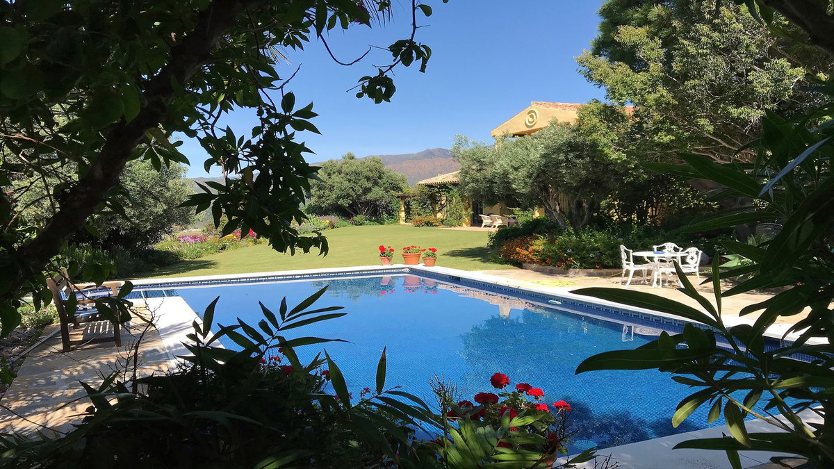 4 Bed Townhouse for sale in La Cala De Mijas Costa Del Sol, Málaga, Spain