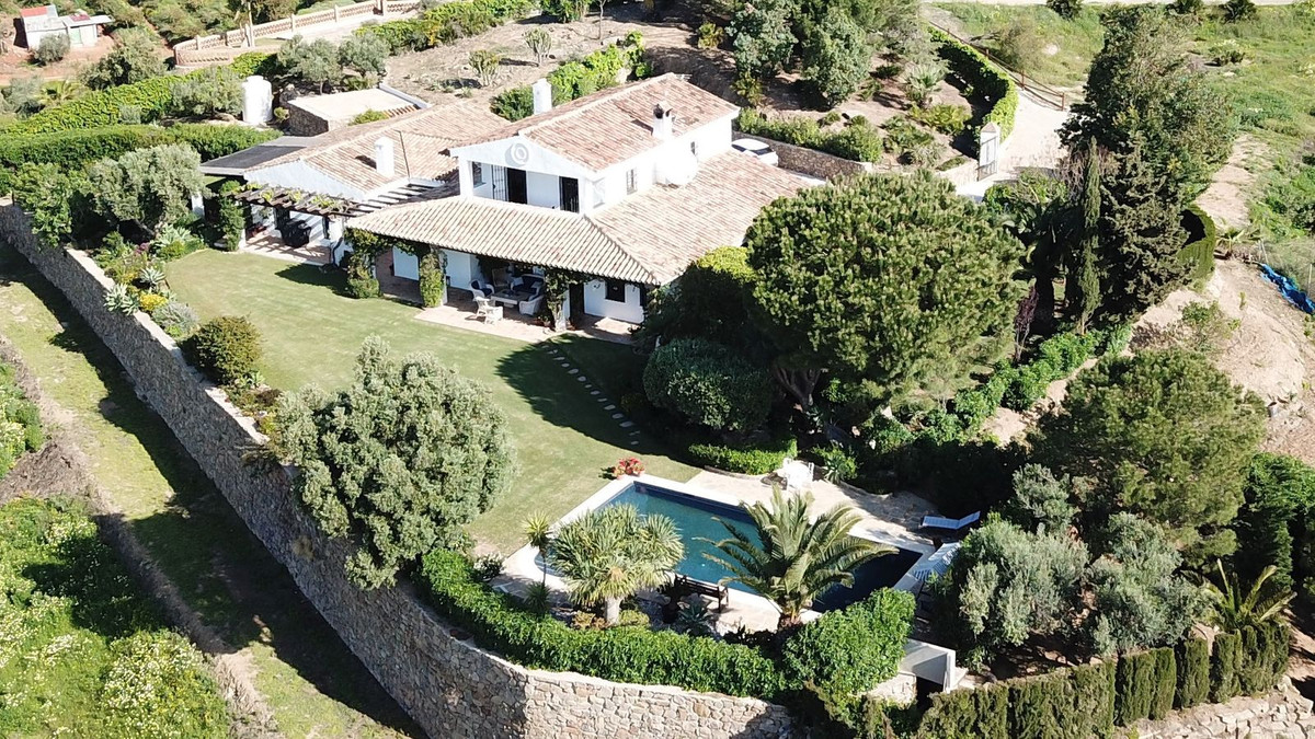 4 Bed Townhouse for sale in La Cala De Mijas Costa Del Sol, Málaga, Spain