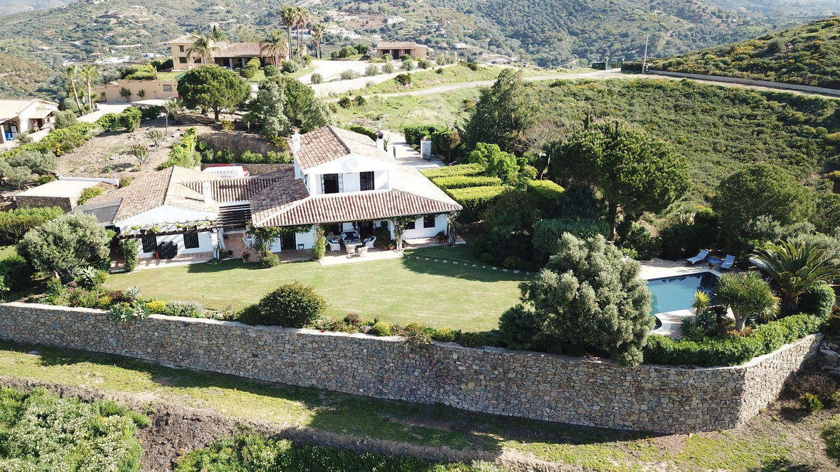 4 Bed Townhouse for sale in La Cala De Mijas Costa Del Sol, Málaga, Spain