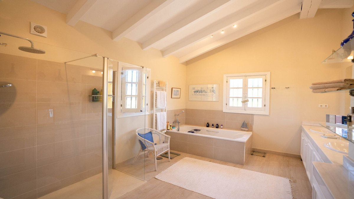 4 Bed Townhouse for sale in La Cala De Mijas Costa Del Sol, Málaga, Spain