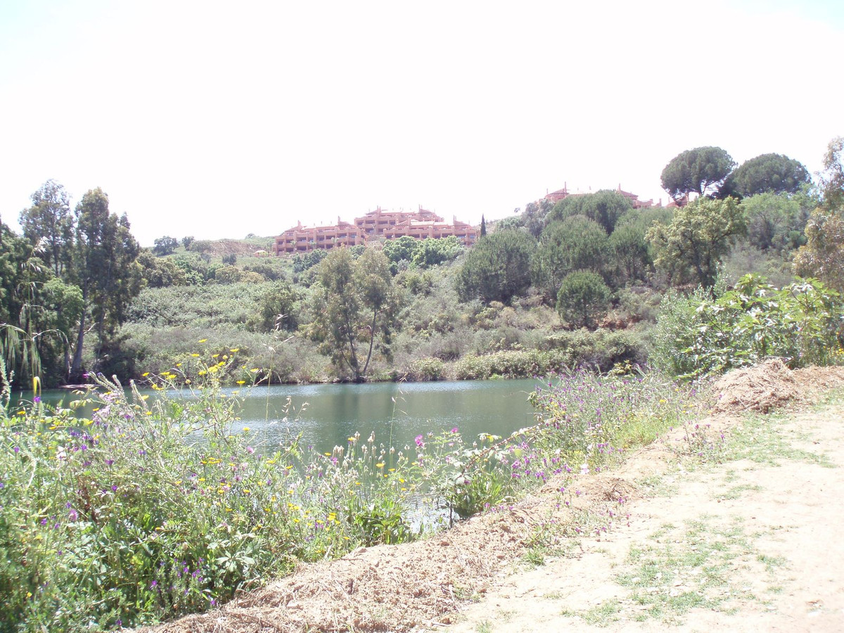 Se vende Terreno Rustico  en Costa Del Sol, Málaga, España
