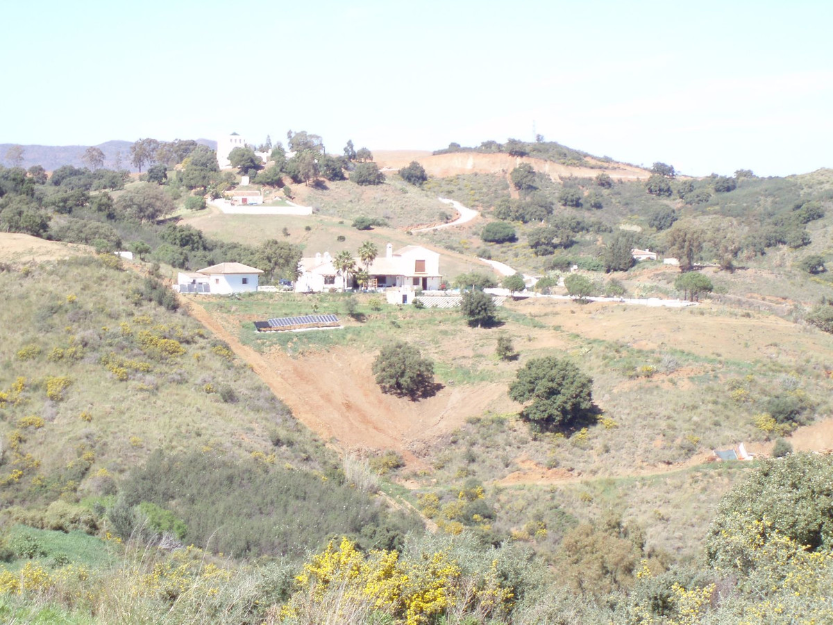 Se vende Terreno Rustico  en Costa Del Sol, Málaga, España