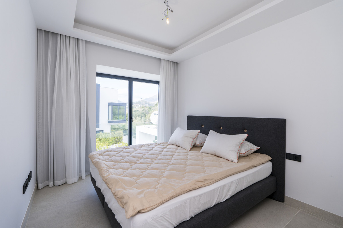 4 Bed Townhouse for sale in Estepona Costa Del Sol, Málaga, Spain