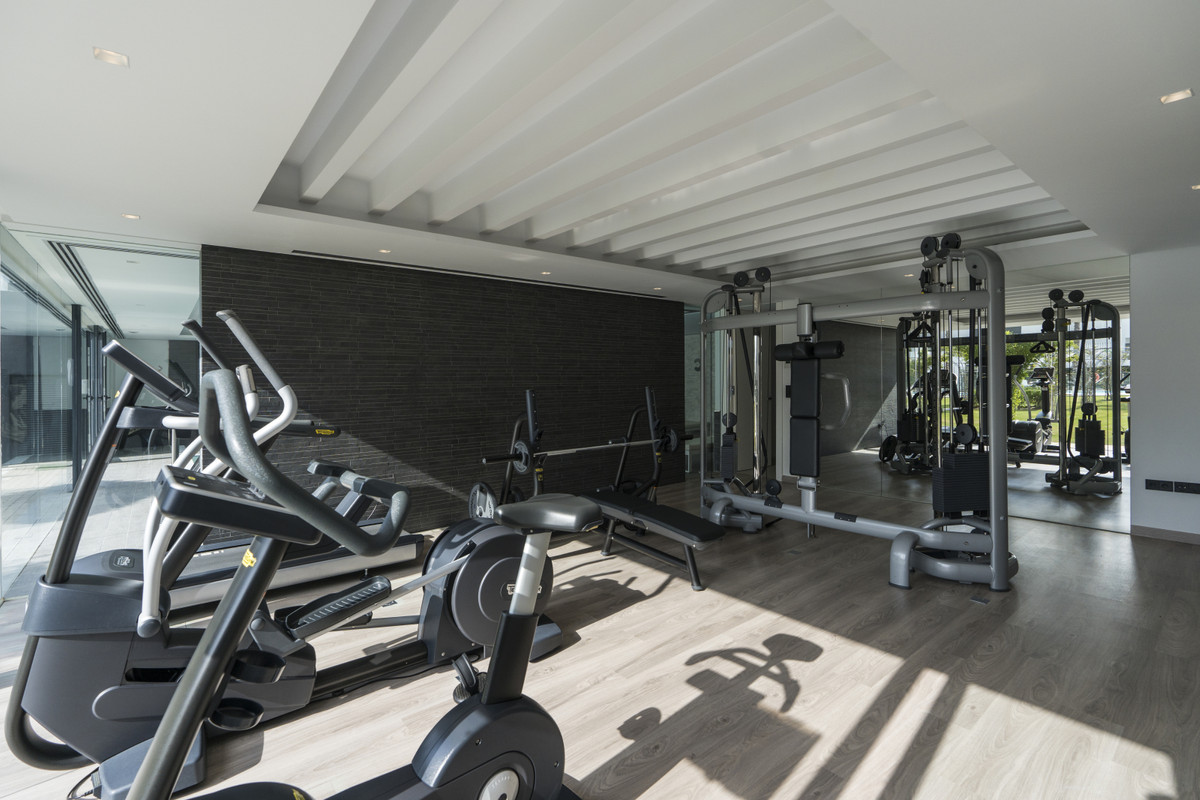 4 Bed Townhouse for sale in Estepona Costa Del Sol, Málaga, Spain