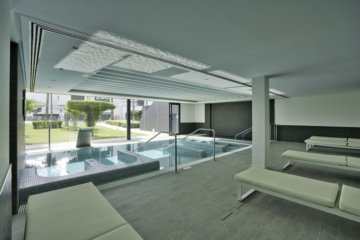 4 Bed Townhouse for sale in Estepona Costa Del Sol, Málaga, Spain