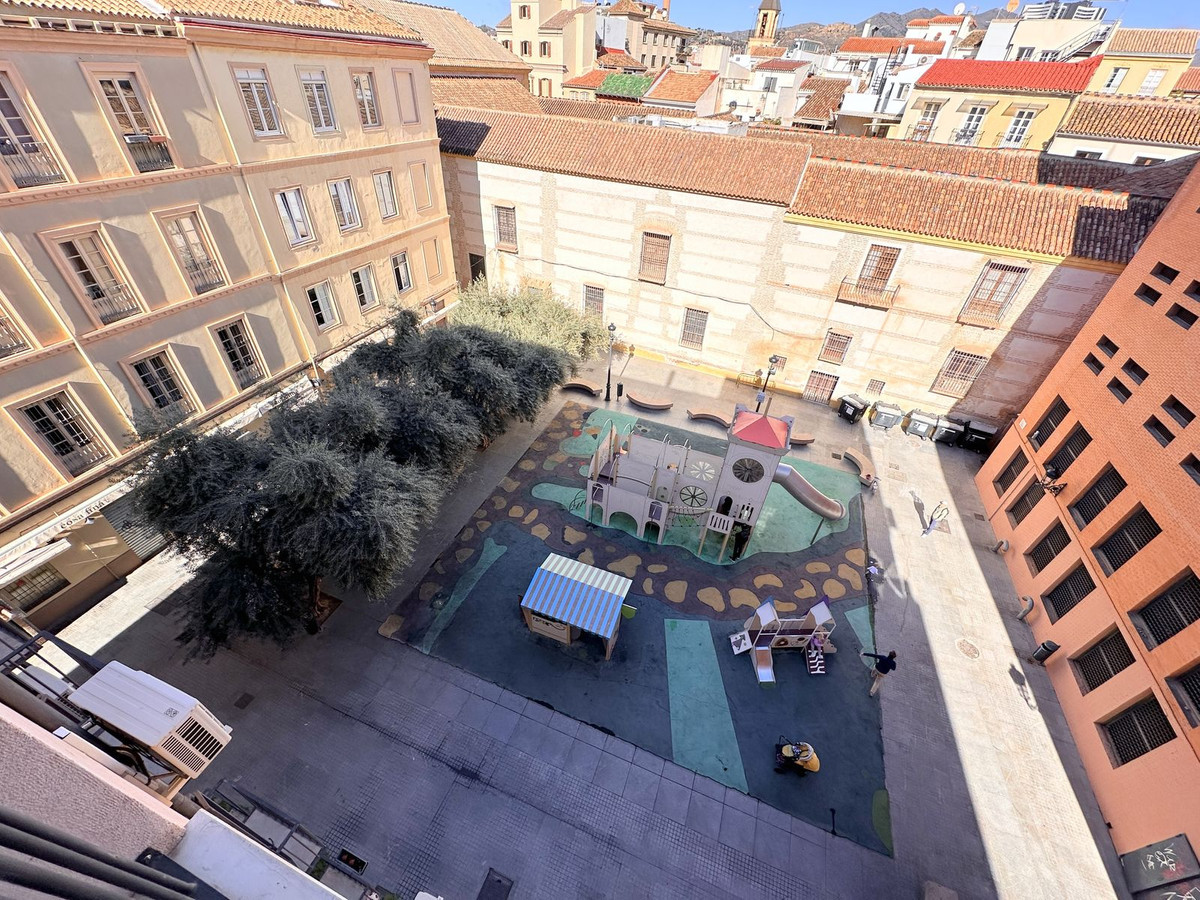 Se vende Apartamento en Planta Última de 2 dormitorios en Málaga Ciudad, Málaga, España