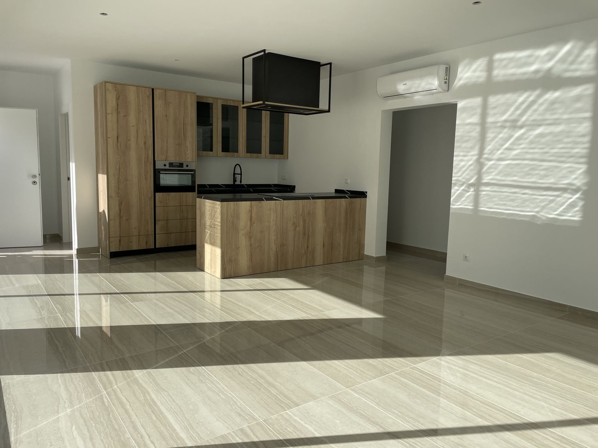 Se vende Villa - Chalet de 3 dormitorios en Costa Blanca, Alicante, España