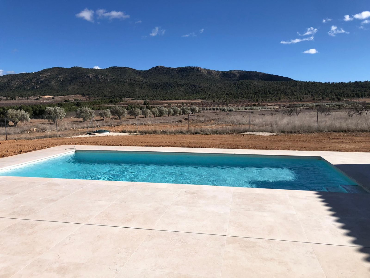 Se vende Villa - Chalet de 3 dormitorios en Costa Blanca, Alicante, España