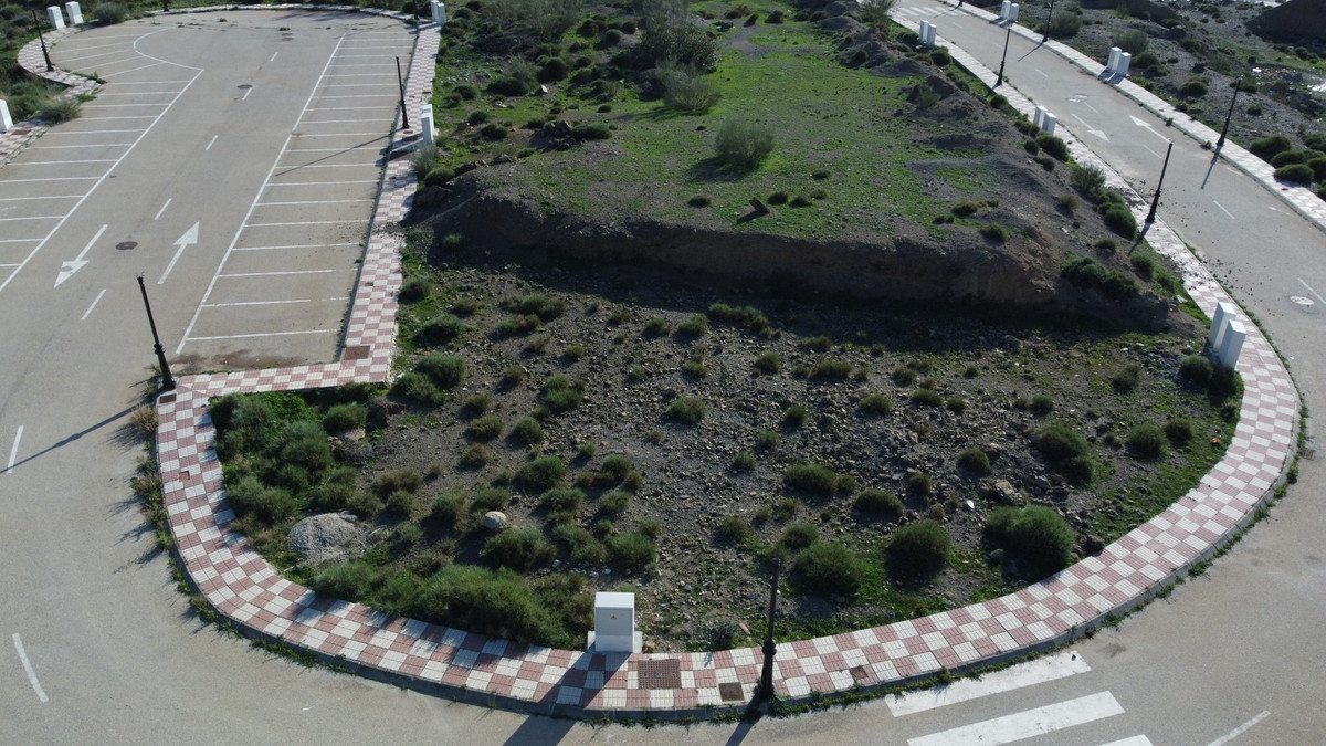 Se vende Terreno Urbano de 1 dormitorios en Costa Del Sol East, Málaga, España
