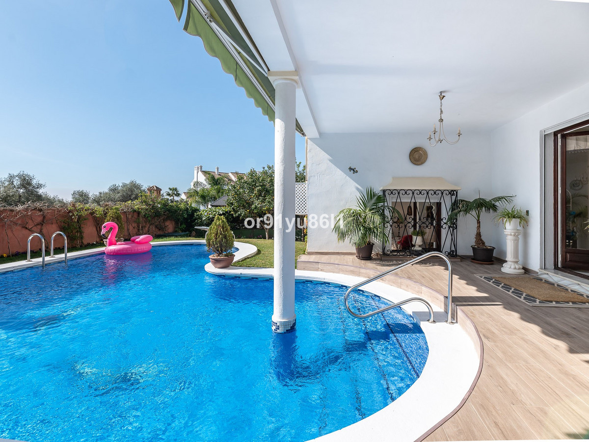 5 Bed Townhouse for sale in The Golden Mile Costa Del Sol, Málaga, Spain