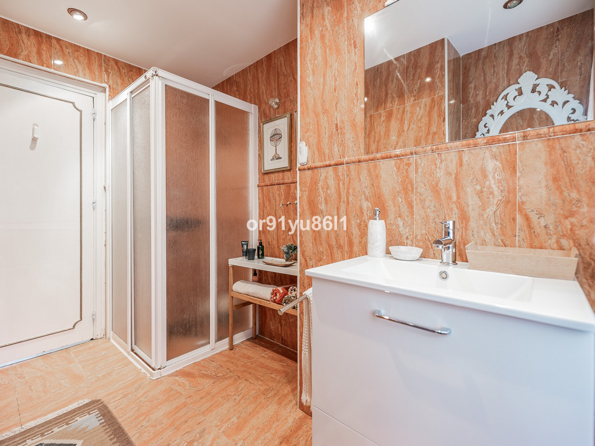 5 Bed Townhouse for sale in The Golden Mile Costa Del Sol, Málaga, Spain