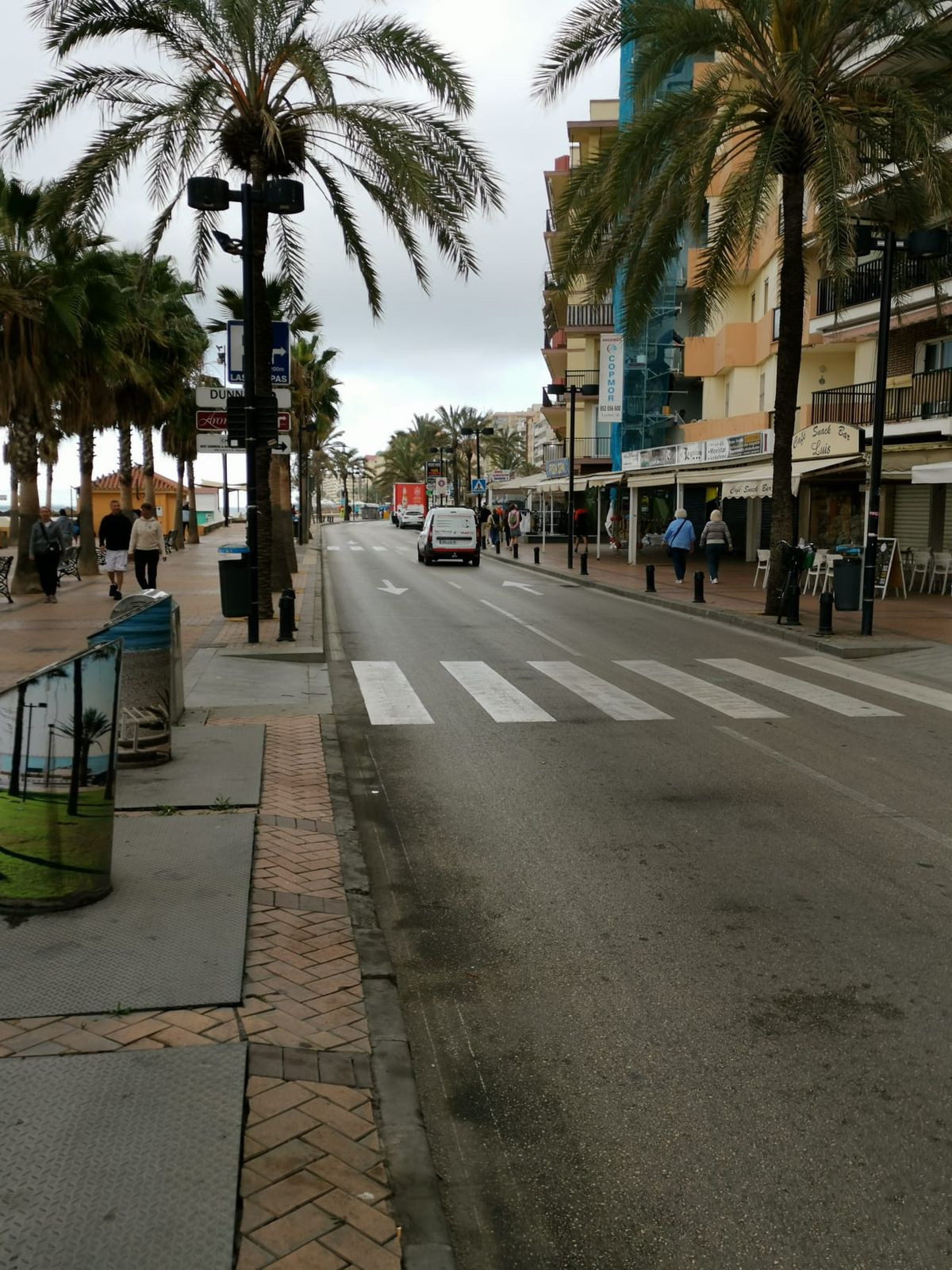 Se vende Terreno Comercial  en Costa Del Sol, Málaga, España