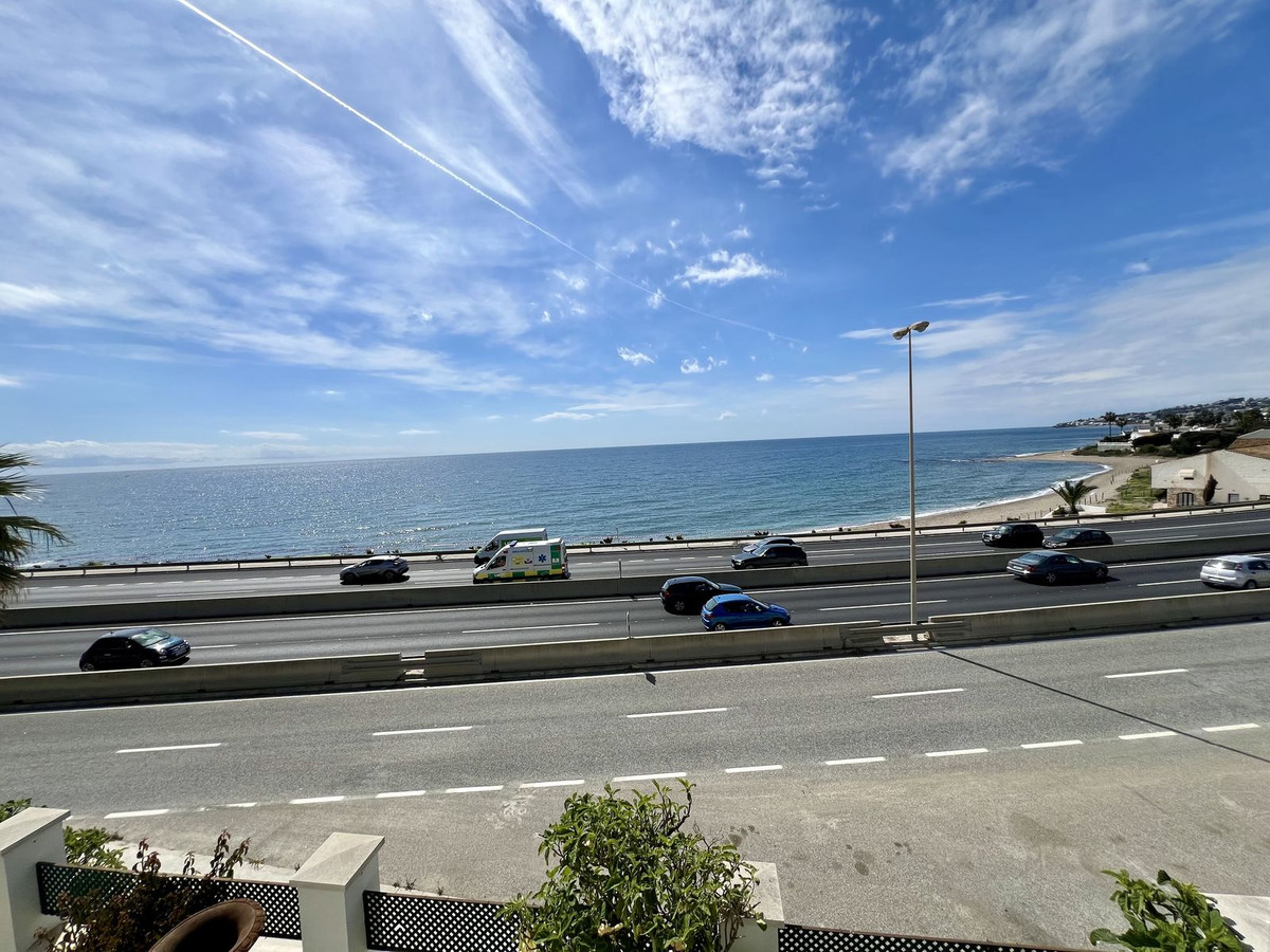 5 Bed Townhouse for sale in El Chaparral Costa Del Sol, Málaga, Spain