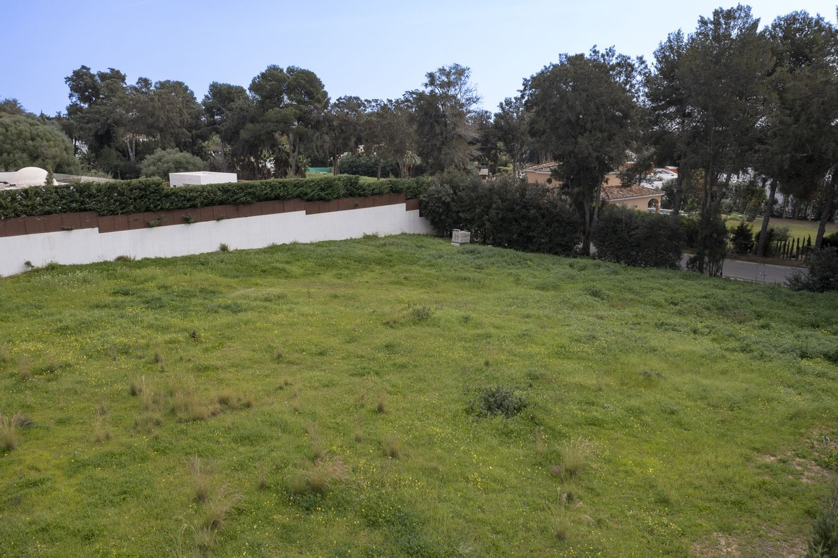 Plots for sale in Sotogrande Costa Del Sol, Cádiz, Spain