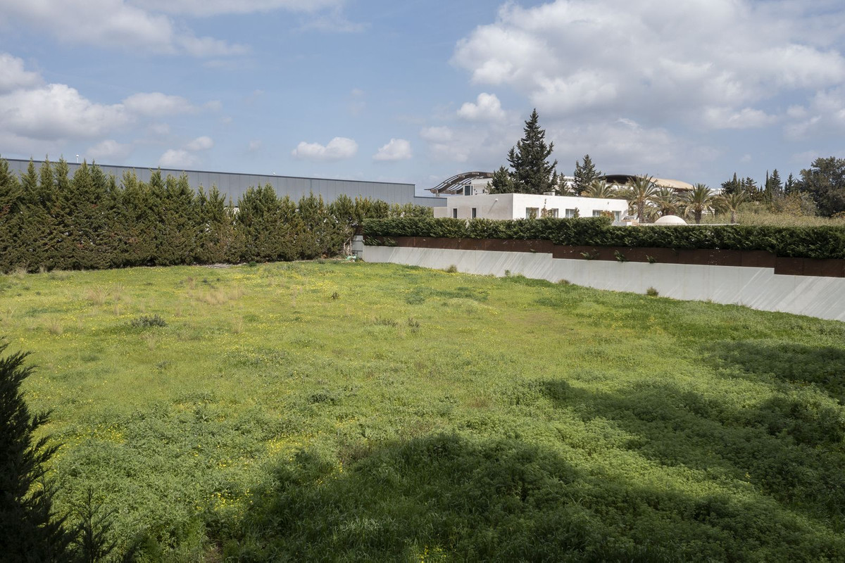 Plots for sale in Sotogrande Costa Del Sol, Cádiz, Spain