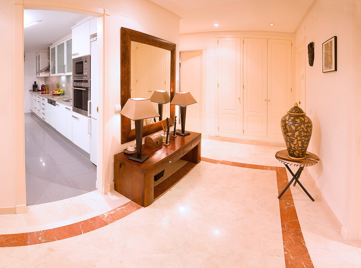 2 Bed Apartment for sale in Marbella Costa Del Sol, Málaga, Spain