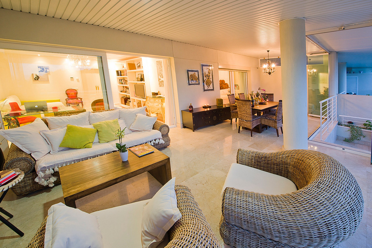 2 Bed Apartment for sale in Marbella Costa Del Sol, Málaga, Spain