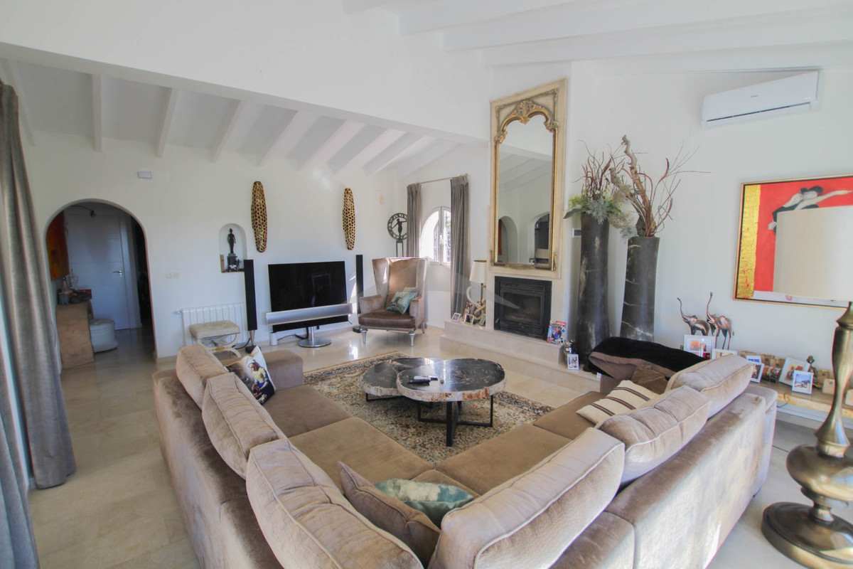 5 Bed Townhouse for sale in Benissa Costa Blanca, Alicante, Spain