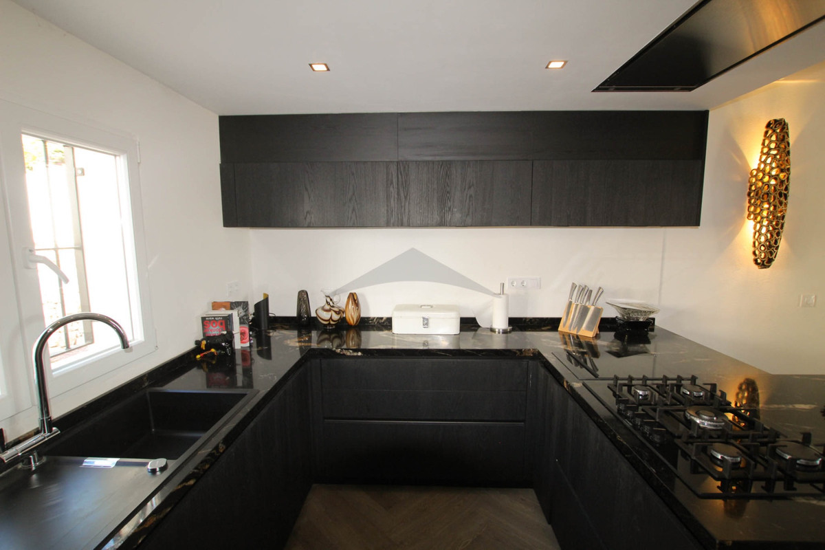 5 Bed Townhouse for sale in Benissa Costa Blanca, Alicante, Spain