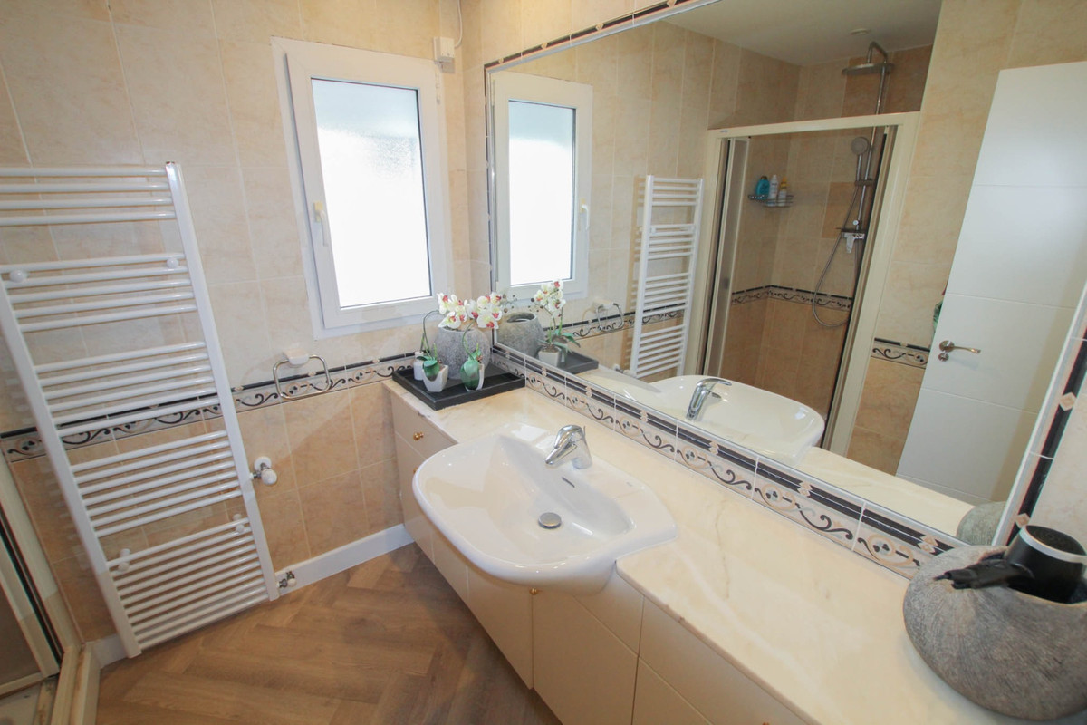 5 Bed Townhouse for sale in Benissa Costa Blanca, Alicante, Spain
