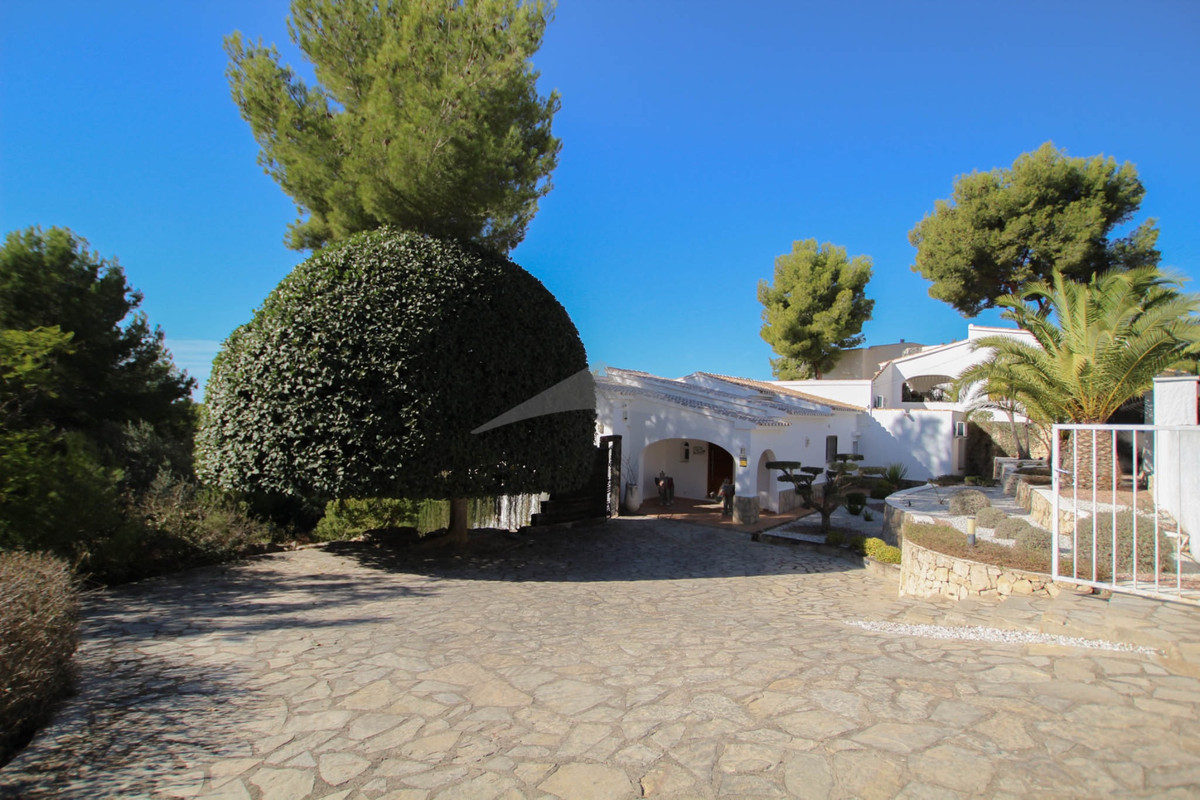 5 Bed Townhouse for sale in Benissa Costa Blanca, Alicante, Spain