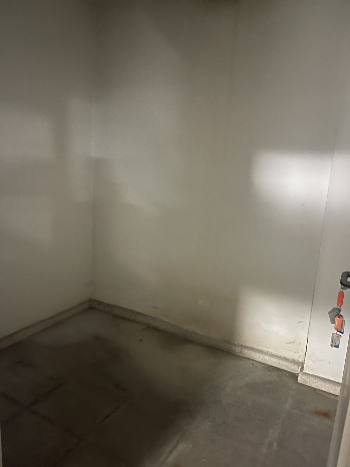 Se vende Garaje  en Costa Del Sol, Málaga, España