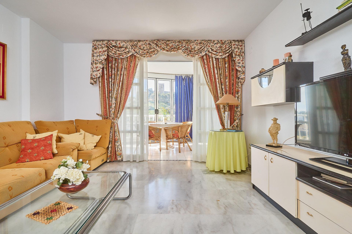 3 Bed Apartment for sale in Fuengirola Costa Del Sol, Málaga, Spain