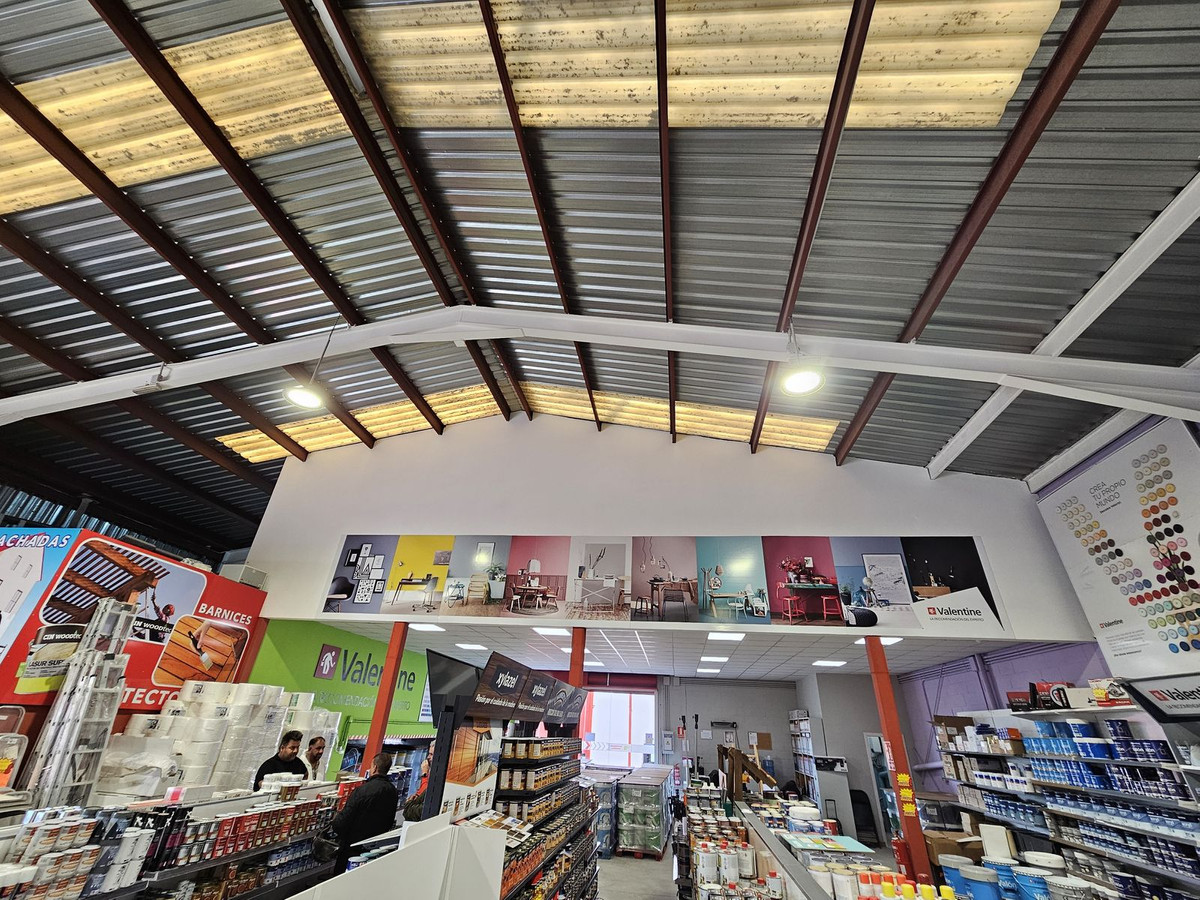 Se vende Nave industrial  en Costa Del Sol, Málaga, España