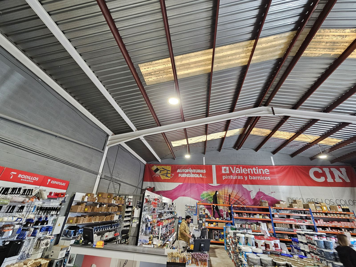 Se vende Nave industrial  en Costa Del Sol, Málaga, España