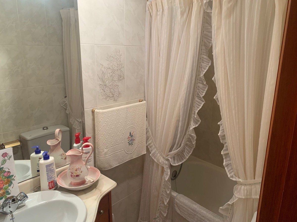 Se vende Adosada de 3 dormitorios en Costa Del Sol, Málaga, España