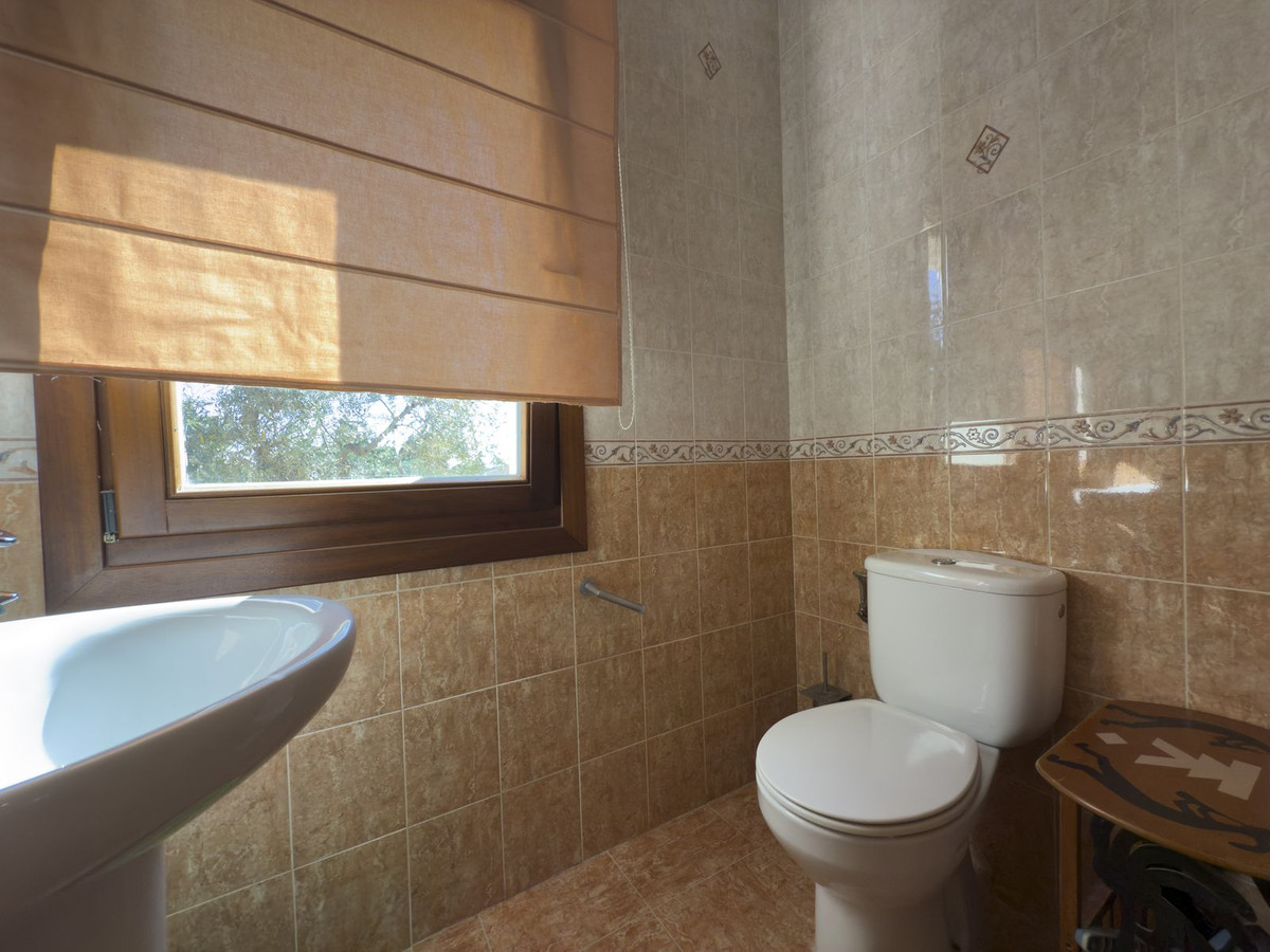 4 Bed Townhouse for sale in Alhaurín El Grande Costa Del Sol, Málaga, Spain