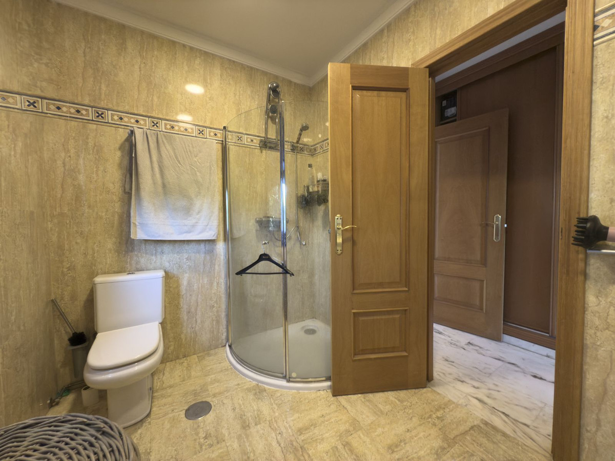 4 Bed Townhouse for sale in Alhaurín El Grande Costa Del Sol, Málaga, Spain