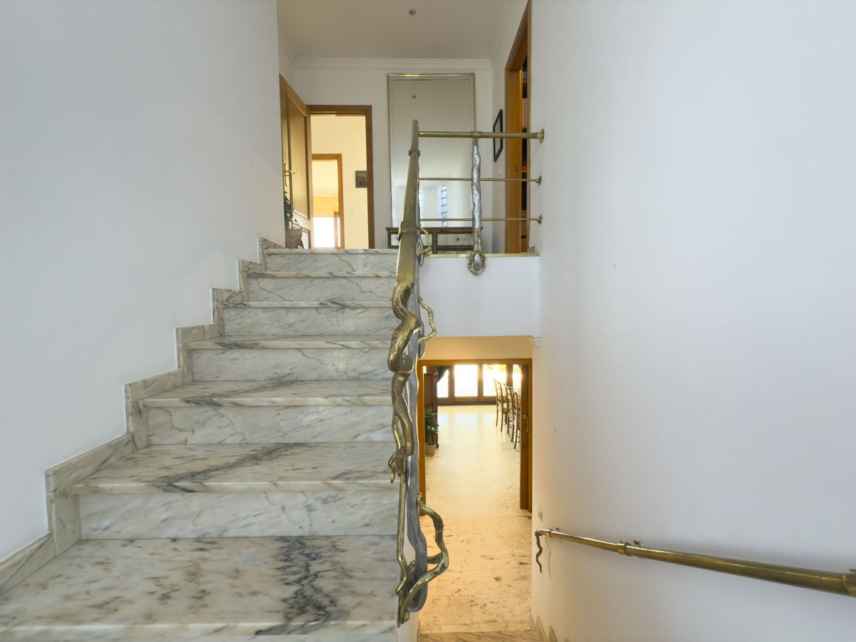 4 Bed Townhouse for sale in Alhaurín El Grande Costa Del Sol, Málaga, Spain