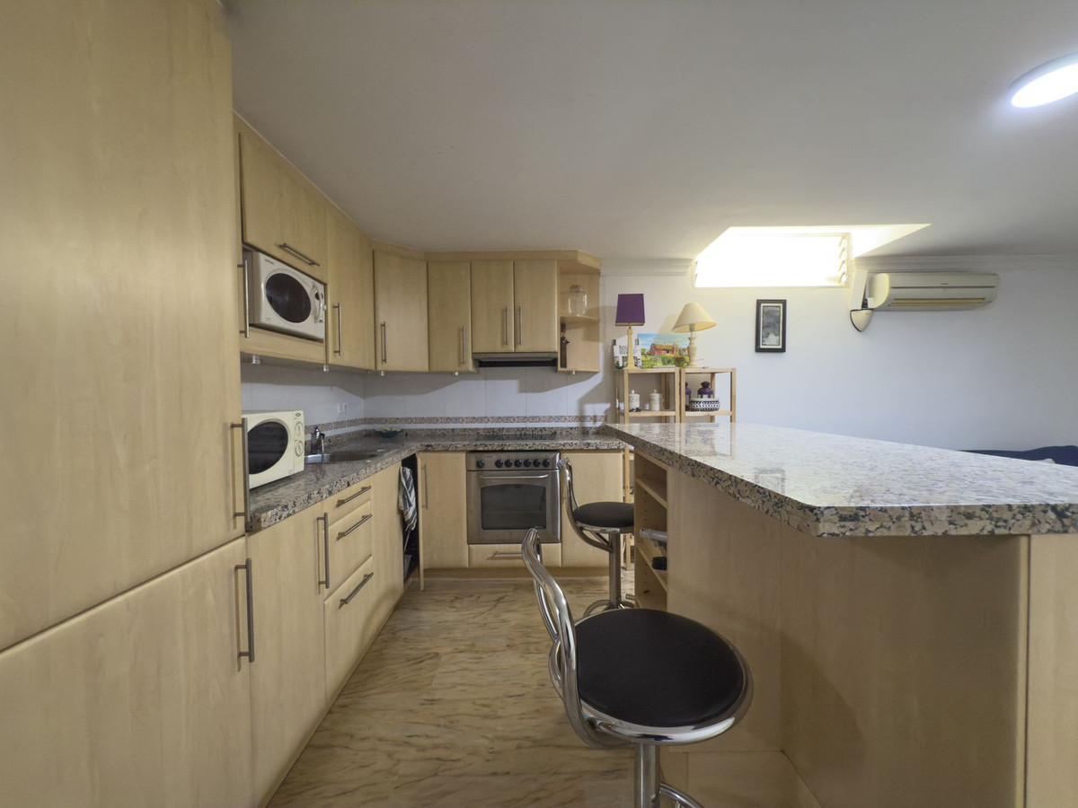 4 Bed Townhouse for sale in Alhaurín El Grande Costa Del Sol, Málaga, Spain