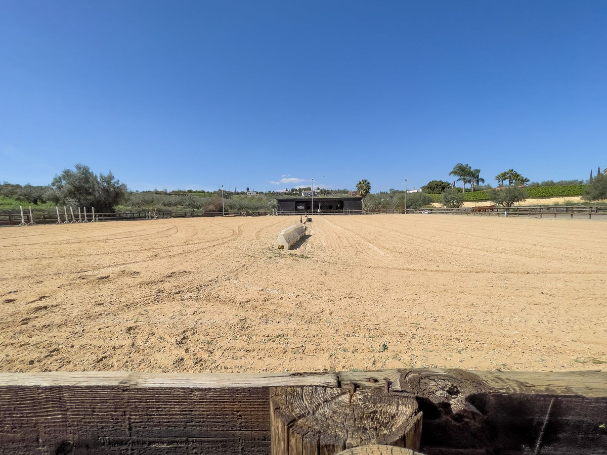 4 Bed Townhouse for sale in Alhaurín El Grande Costa Del Sol, Málaga, Spain