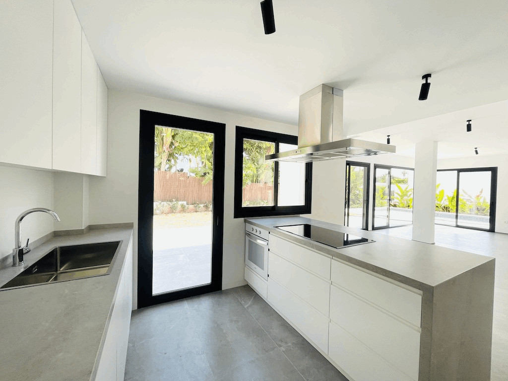 3 Bed Townhouse for sale in Javea Costa Blanca, Alicante, Spain