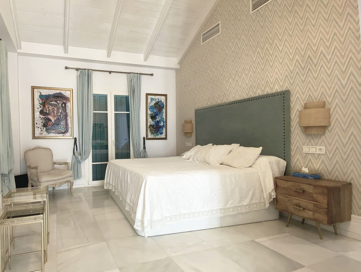 Se vende Villa - Chalet de 13 dormitorios en Costa Del Sol, Málaga, España