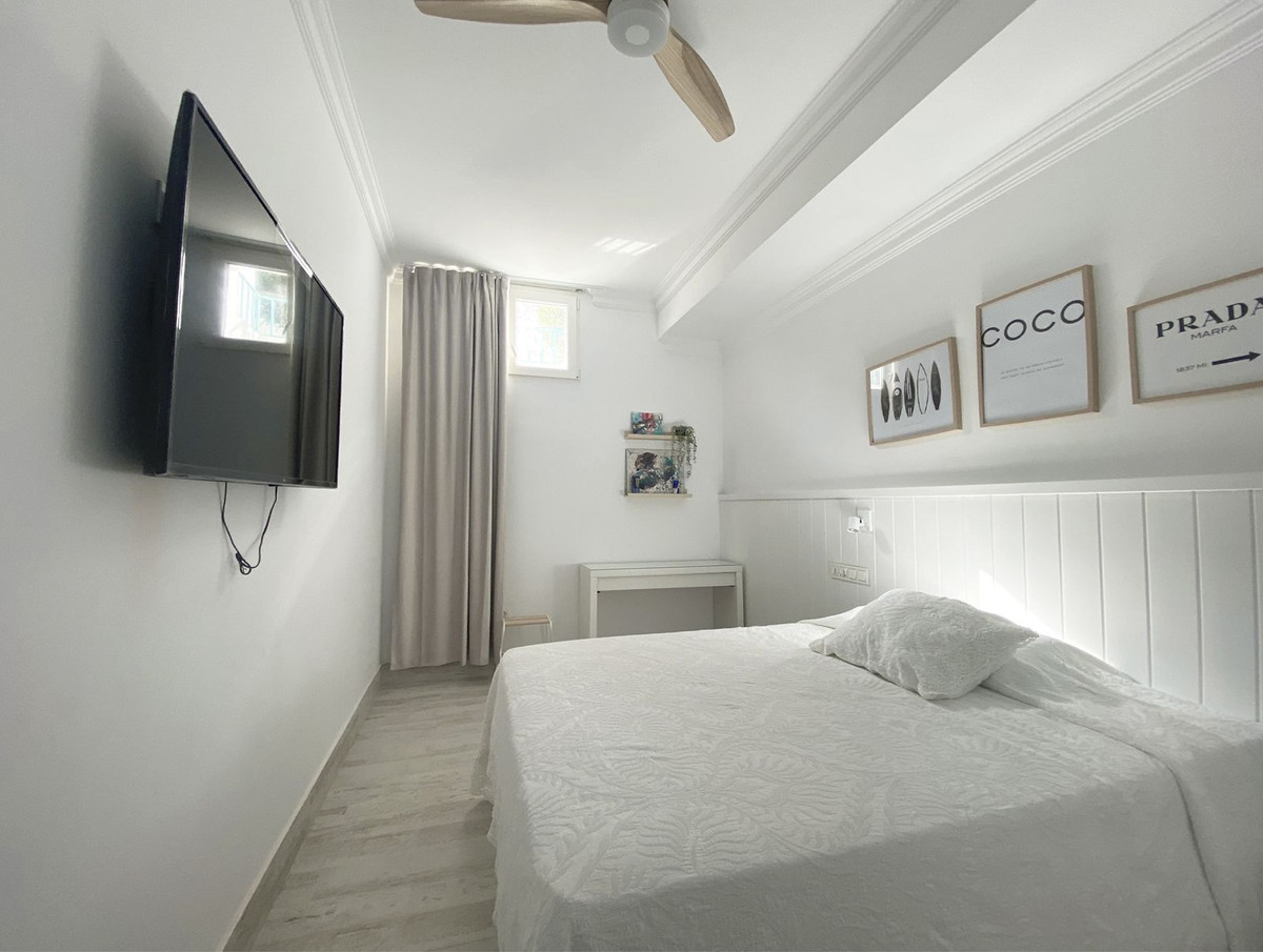 Se vende Villa - Chalet de 13 dormitorios en Costa Del Sol, Málaga, España