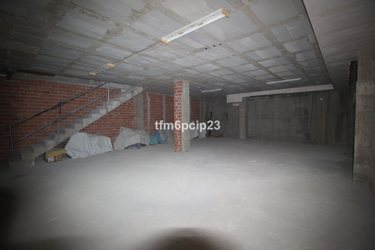Se vende Local comercial  en Costa Del Sol, Málaga, España