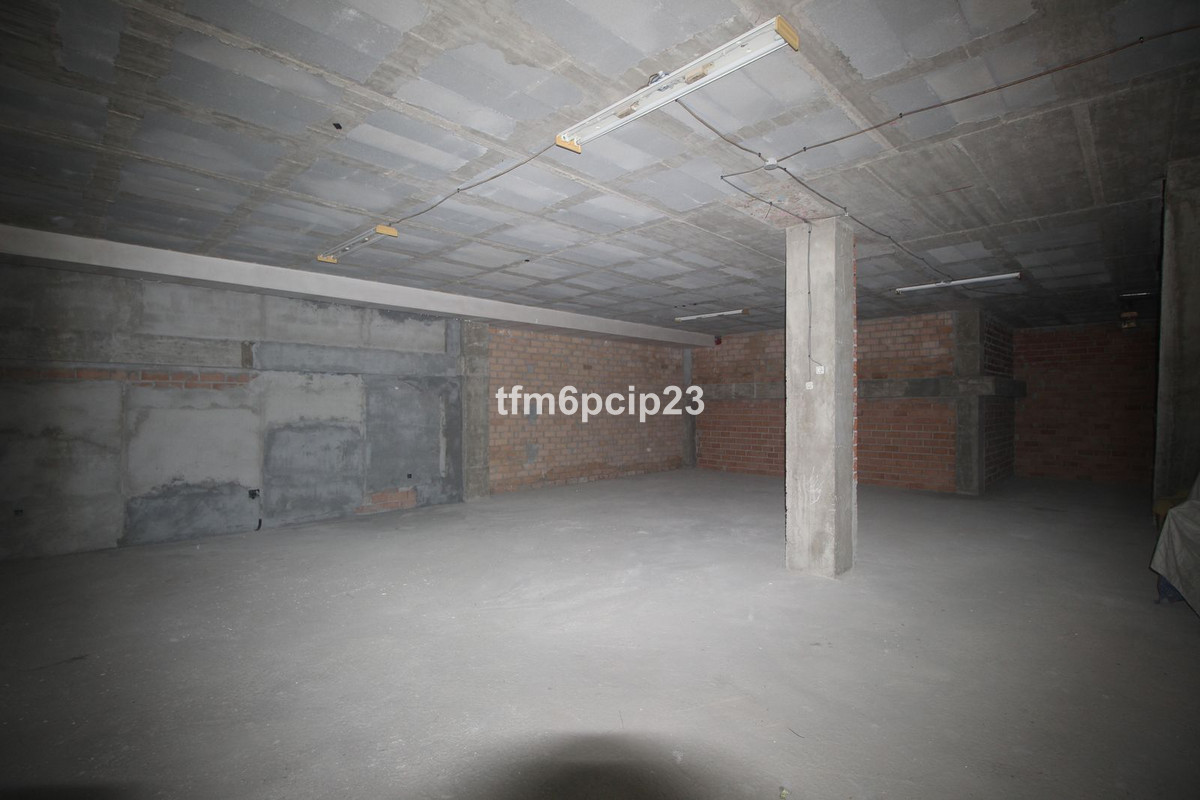 Se vende Local comercial  en Costa Del Sol, Málaga, España