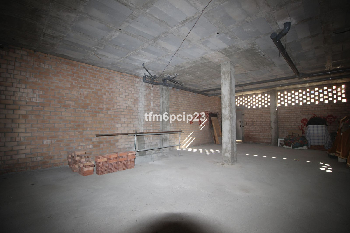 Se vende Local comercial  en Costa Del Sol, Málaga, España